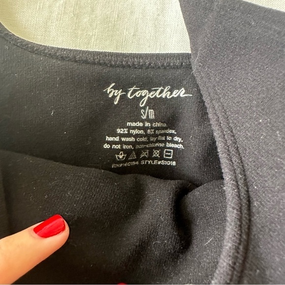 NWT South Moon Under bralette in size small. - Picture 3 of 3